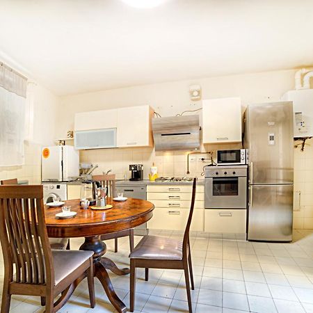 Alfio'S Apartment In Siena Exteriör bild