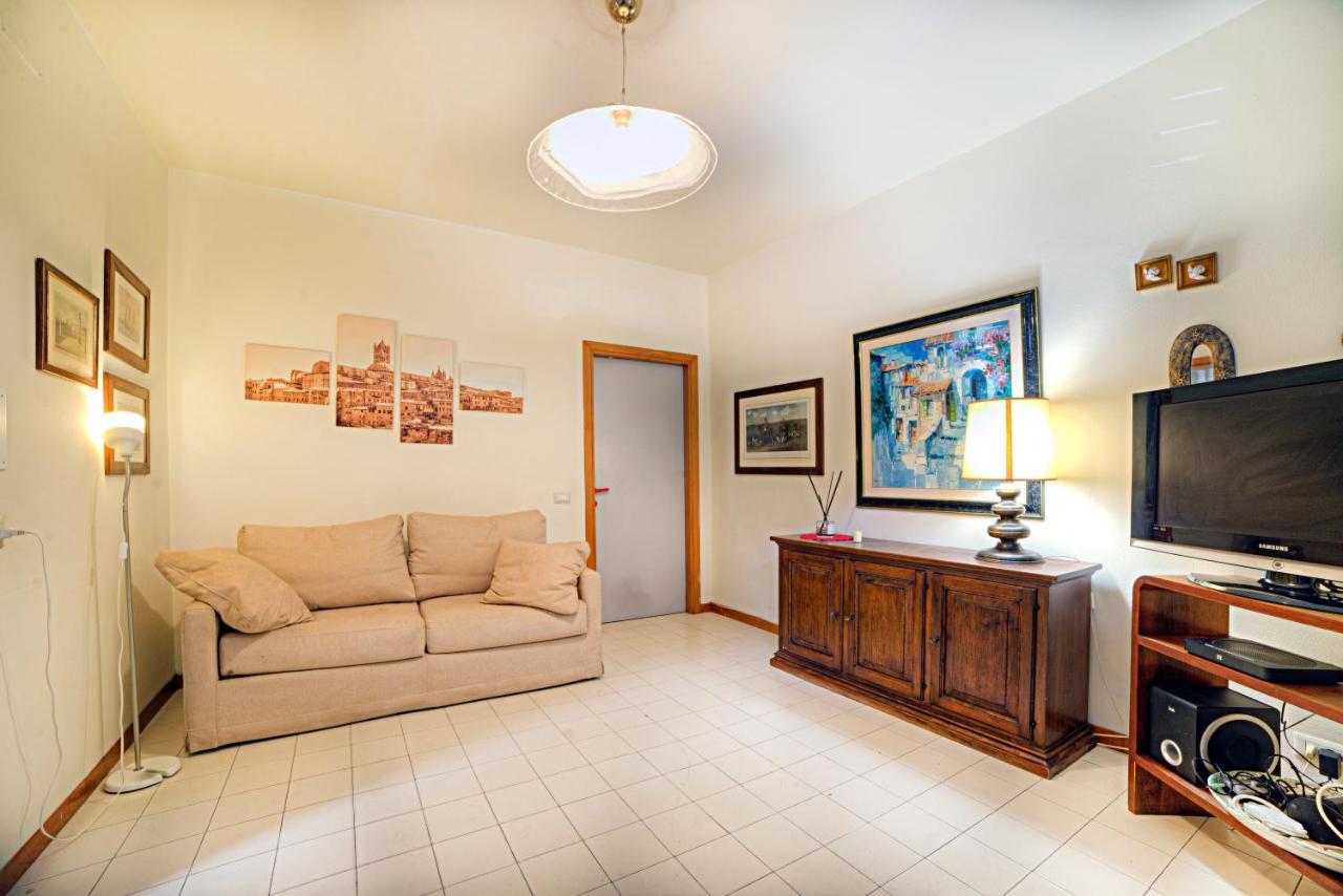 Alfio'S Apartment In Siena Exteriör bild