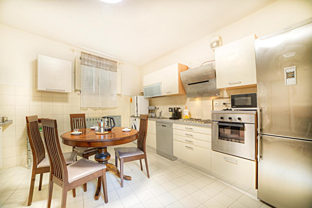 Alfio'S Apartment In Siena Exteriör bild